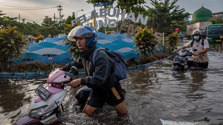 Banjir Rob di Semarang yang Kali Ini Tidak Biasa